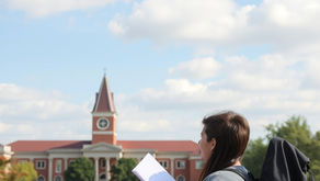 How to Choose the Right Course & University to Study Abroad | CrozRoadz
