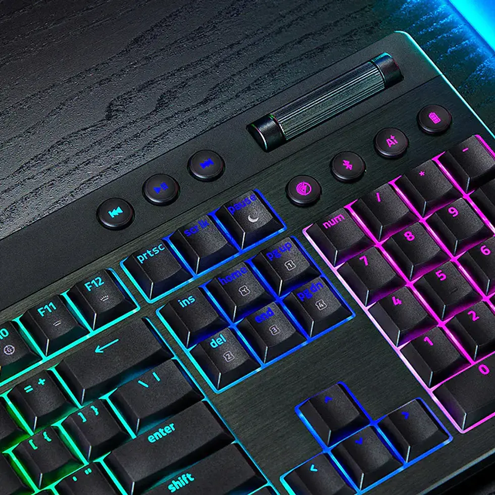 תמונה ממוזערת: מקלדת גיימינג Razer BlackWidow V4 Low-Profile HyperSpeed מבית Razer