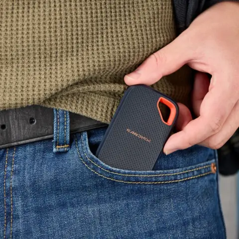כונן SSD נייד דגם Extreme Portable SSD V3 בנפח 2TB מבית SanDisk
