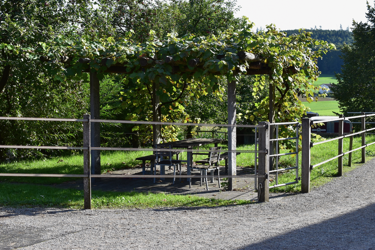 Unser Hof | Die Pergola