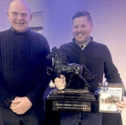 Bjarni gewinnt im Norden die Wahl zum Gæ∂ingakeppni- und Sportreiter des Jahres!