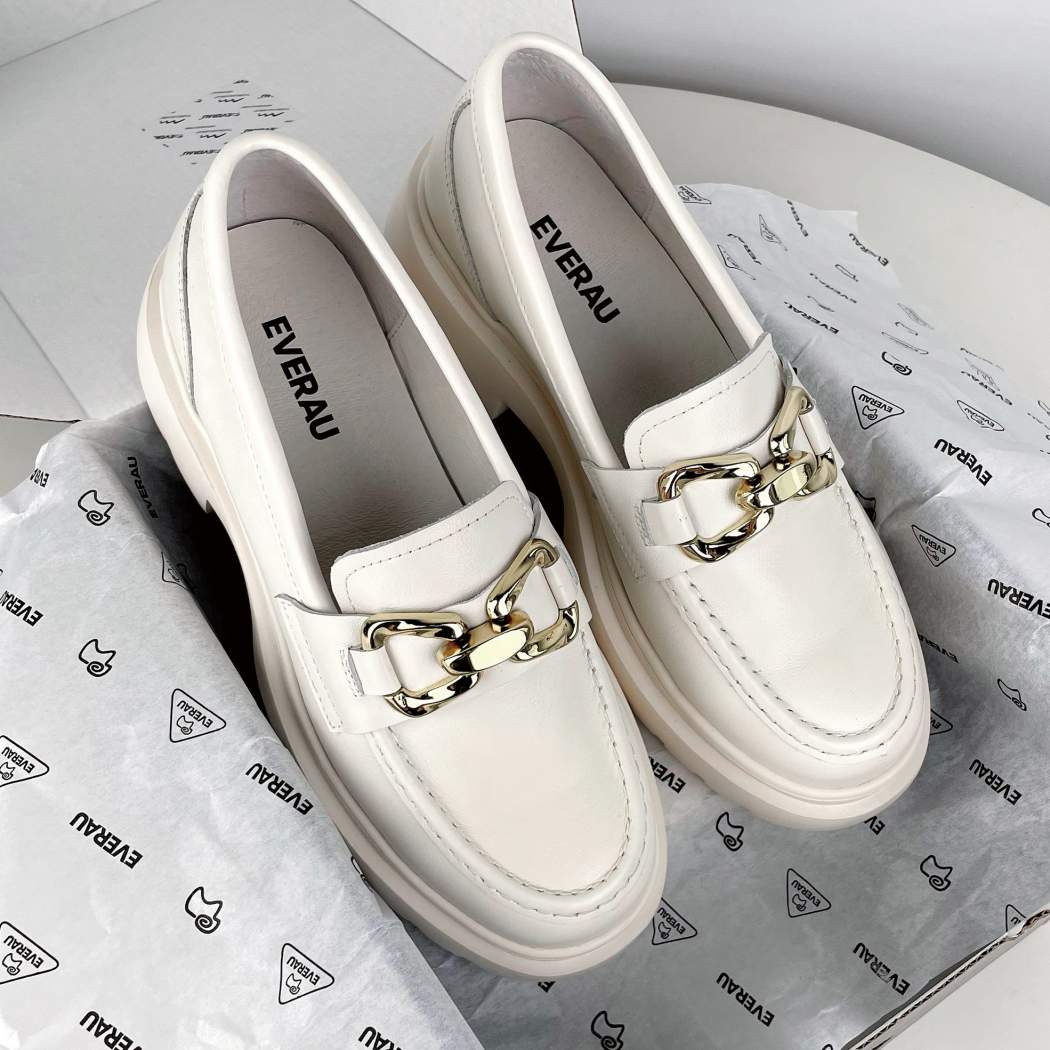 EVERAU® Women Leather Gold Buckle Platform Chunky Loafers Della EA 7032