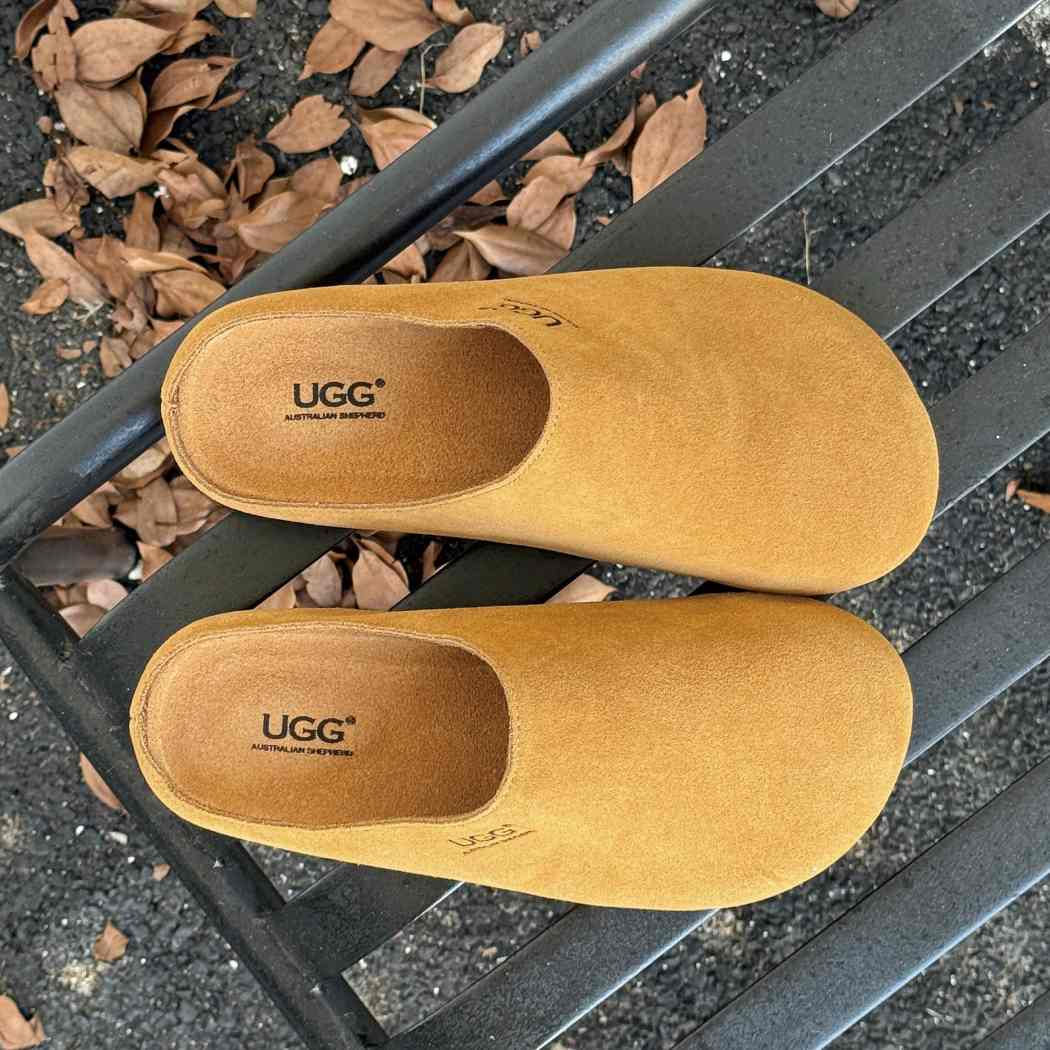 AUSTRALIAN SHEPHERD® Unisex Suede Slip-On Mules Marven AS 5024