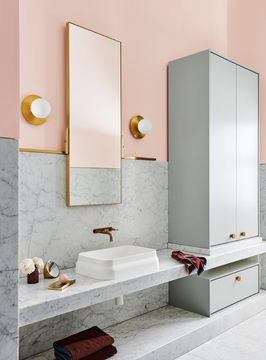 colours-colourforecast2019-legacy-bathroom-pink-grey-marble.jpeg
