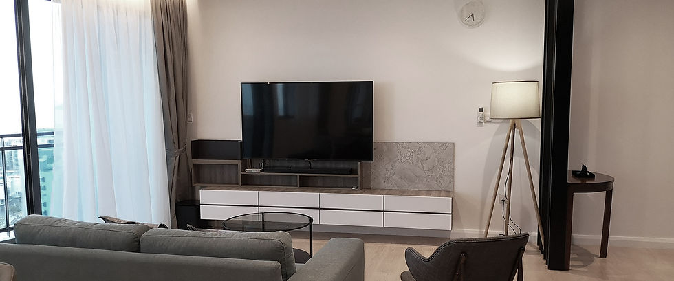 IJM WR-TV Cabinet