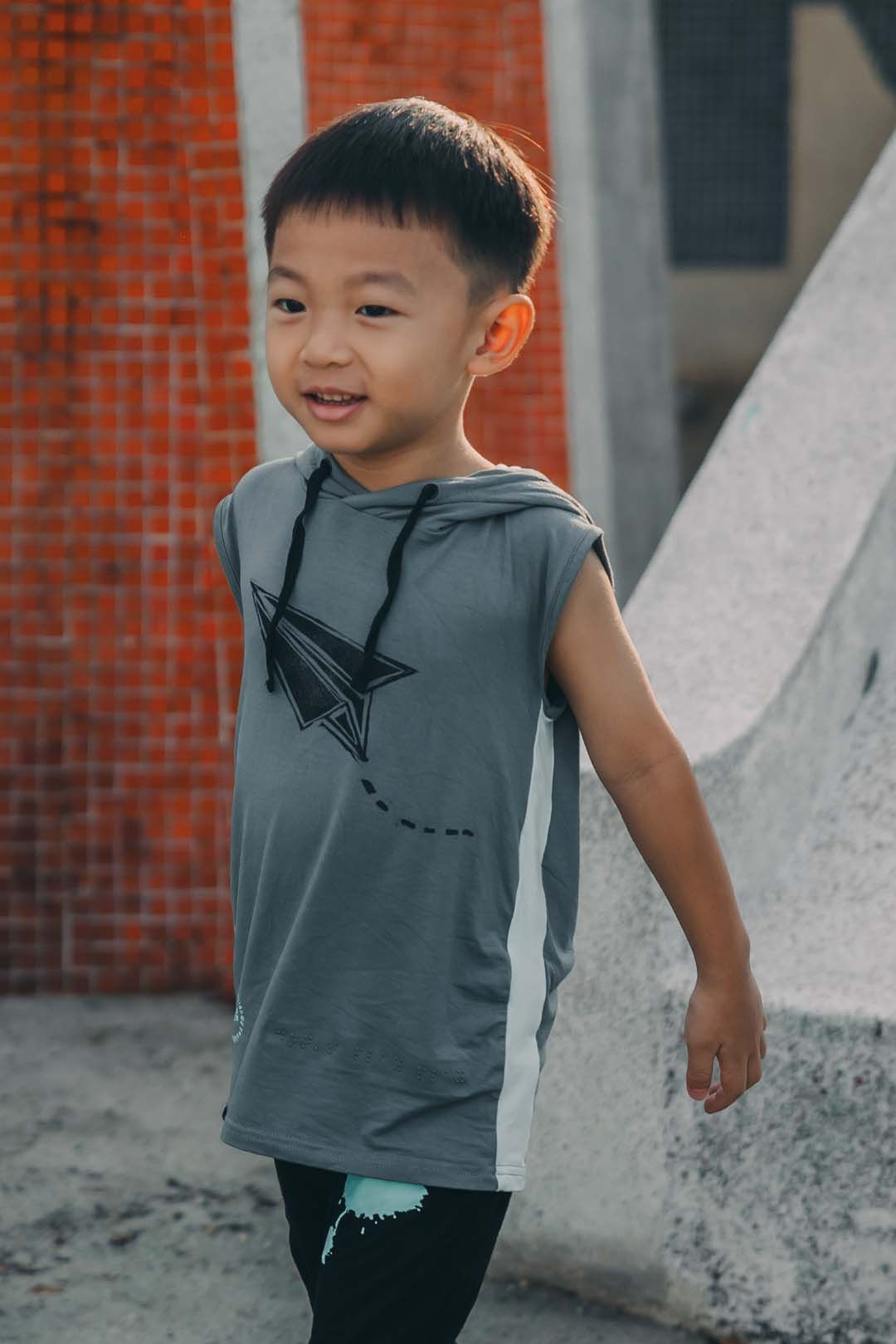 Paper Plane Sleeveless Hoodie