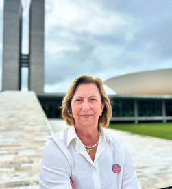 Rosa Scanavini anuncia pré-candidatura a deputada federal com foco na saúde pública