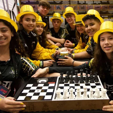 Equipe Los Atômicos do Sesi Araras conquista Título Mundial em Torneio de Robótica