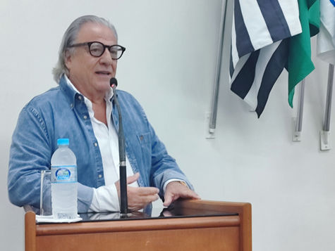 Ivan Zurita ocupa Tribuna da Câmara para falar sobre gestão pública e não descarta candidatura a prefeito de Araras