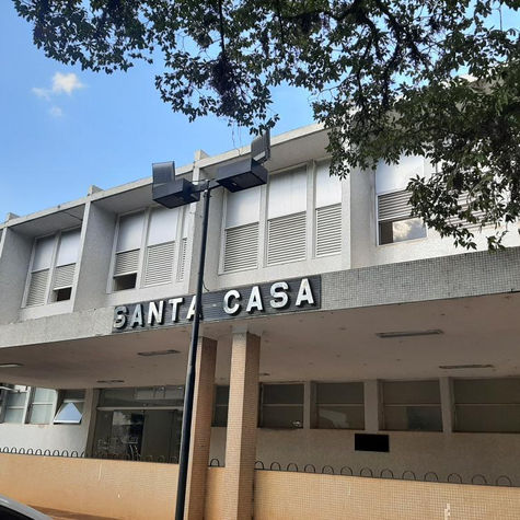 Sinsaúde entra com mais uma ação contra Santa Casa para garantir direitos dos trabalhadores. Já são 6 ações tramitando na Justiça