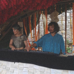 Nils Siddhartha & Luana la Iguana