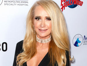 Kim Richards va sortir un livre explosif ! Et elle ne compte pas épargner les RHOBH...
