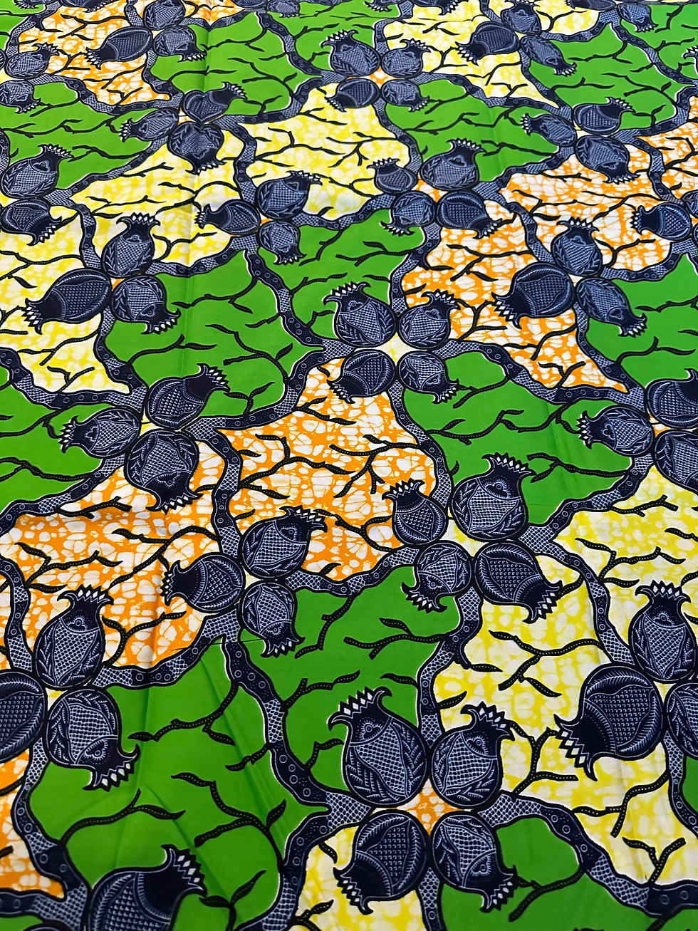 Tissu wax africain motif les calebasse au fond vert