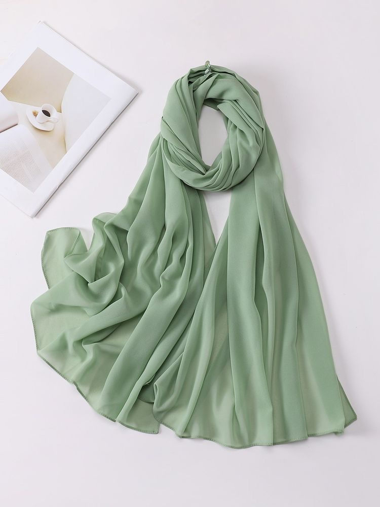 Thumbnail: Nice and different colors of scarfs 