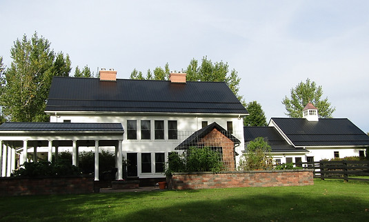 Beautiful new metal roof installed by Louisville Top Choice Roofing on a residential home in Louisville, KY