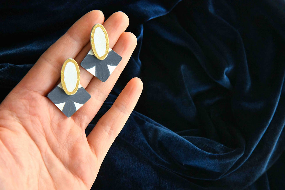 Thumbnail: Lunar Whispers IANA