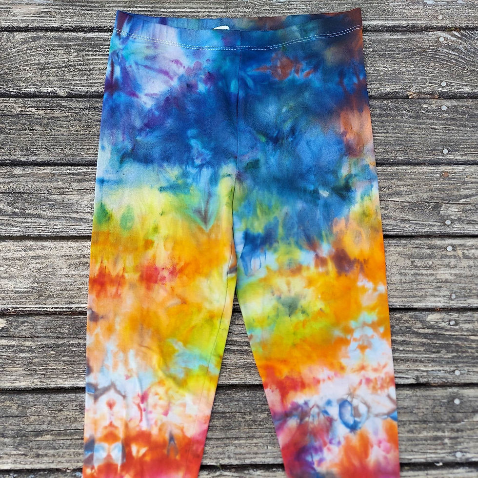 Thumbnail: Small - Capri Leggings