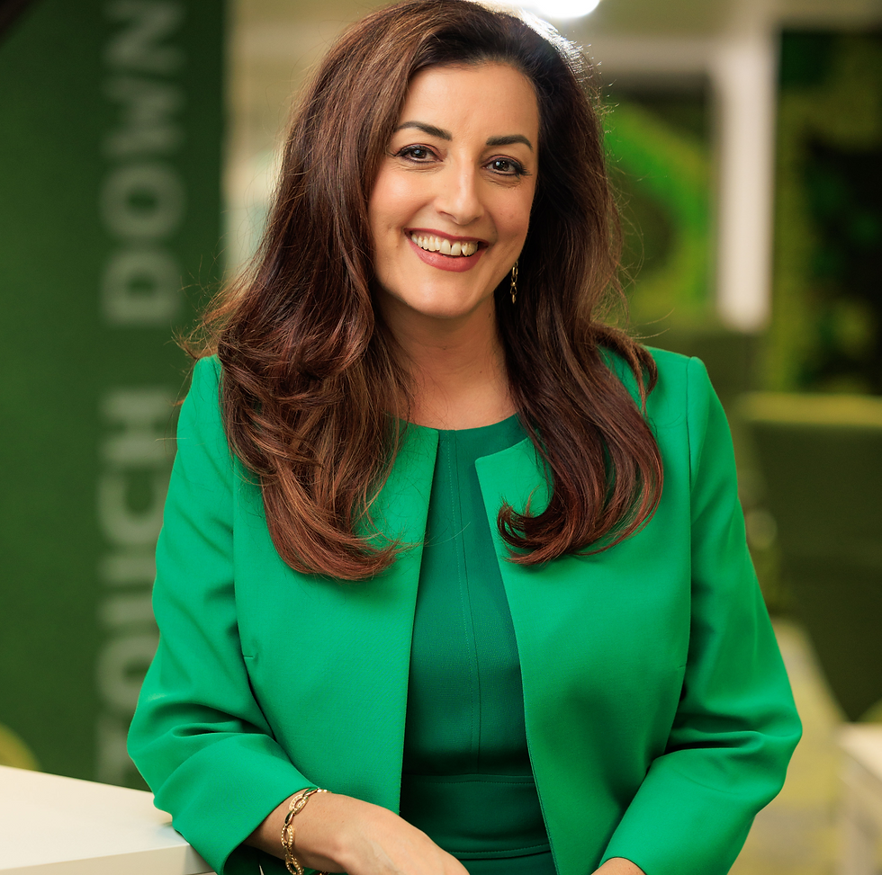 Anna Mann- Wates_Oct25_125 (1) (1).png