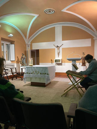 LARREA 2023. SILENCIO Y ORACIÓN PARA LA PASCUA