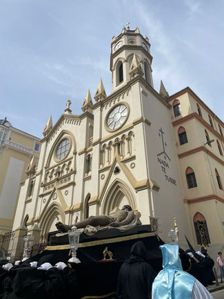 La primera visita del nuevo obispo de Santander a nuestra iglesia