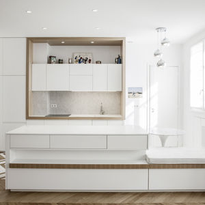 Cuisine blanche contemporaine à Paris