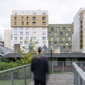 Ensemble résidentiel contemporain à Cergy
