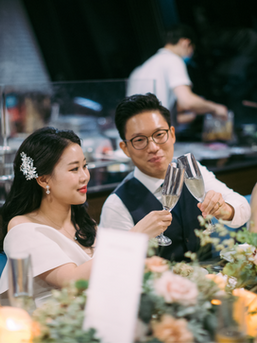 How to Write a Wedding Thank You Speech with Examples