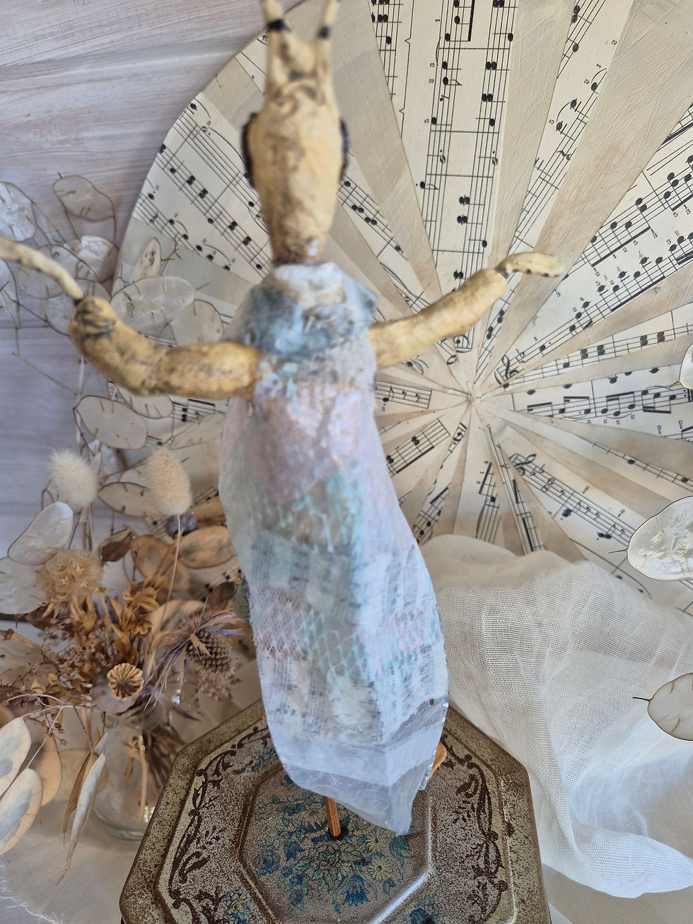 Thumbnail: Magician - Sculpture