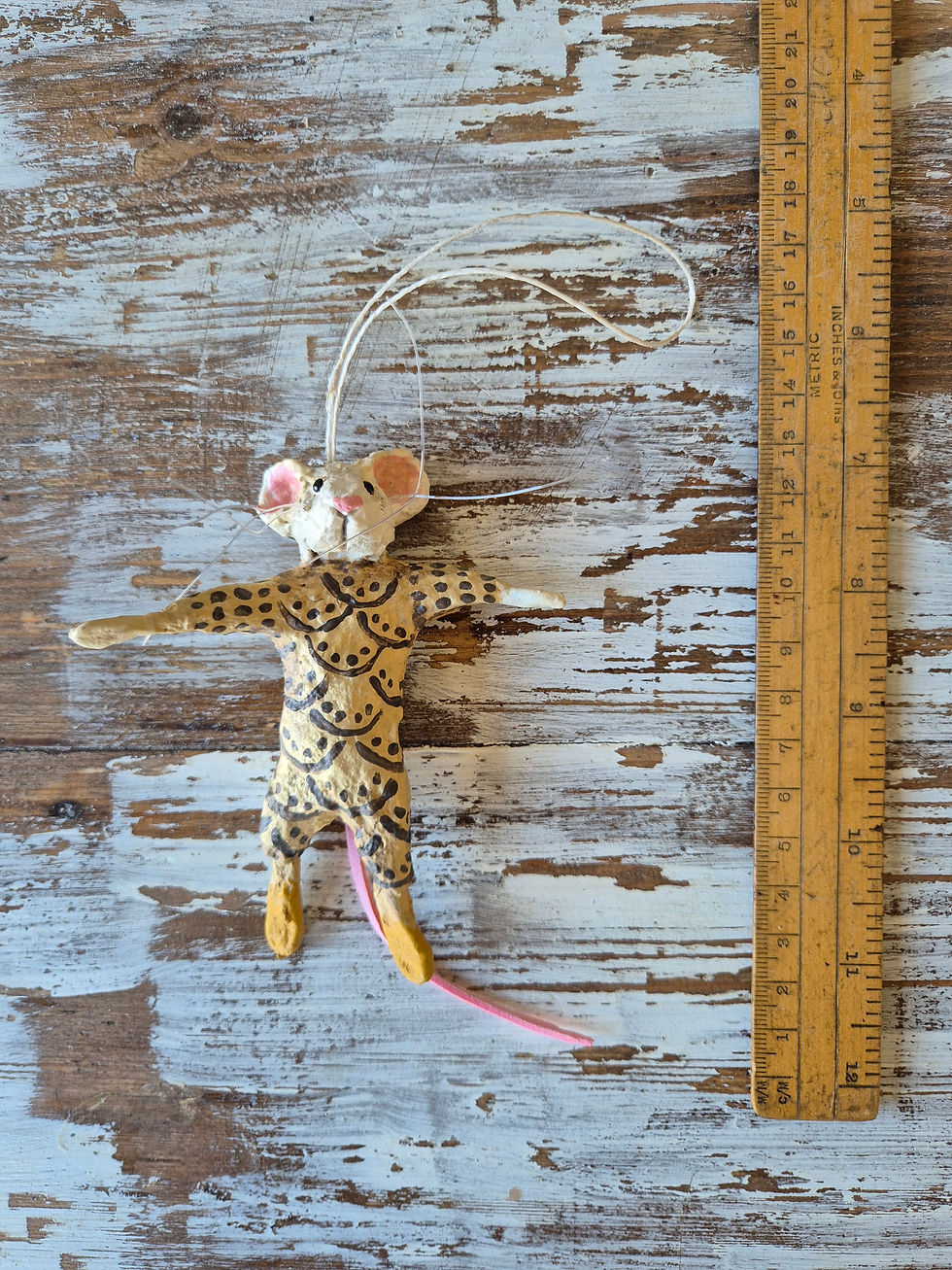 Thumbnail: Pearly - Sandy - Delicate Collection - Hanging Mouse decoration