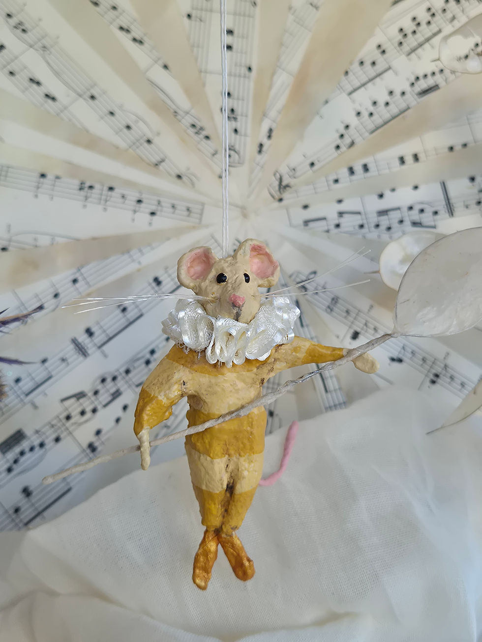 Thumbnail: Honesty - Truth -  Delicate Collection - Hanging Decoration