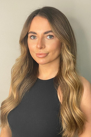 Lauren Watts, Hair Stylist & Colourist