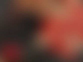 Japanese Wasaishi master hand-stitching a silk kimono coat (和裁士による着物コートの手縫い作業)