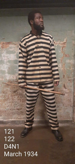 PRISONER YOUNGBLOOD W DILLINGER