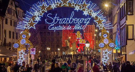 Enseigne-capitale-de-Noël-©Philippe-de-Rexel_MD-Moyenne.jpeg