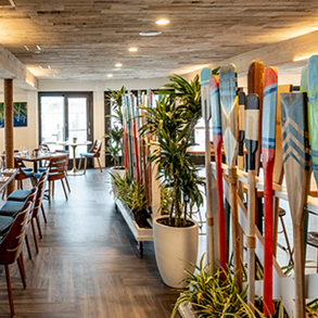 dining-and-bar-oar-divider-3-495x400.png