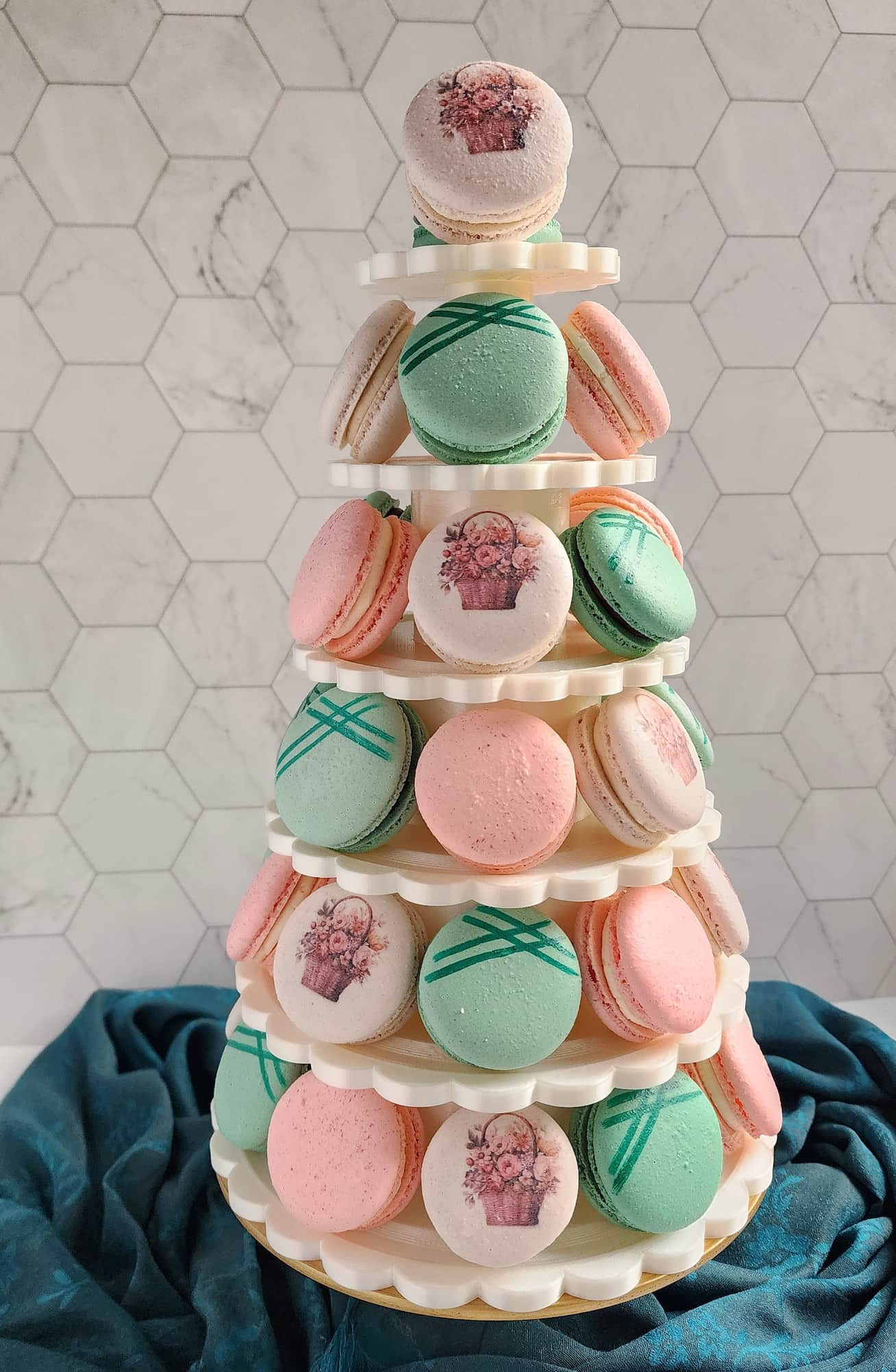 Event Box — 50 Macarons (Custom Print Included)