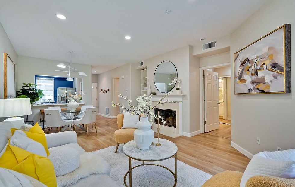 Living Room 5.jpg