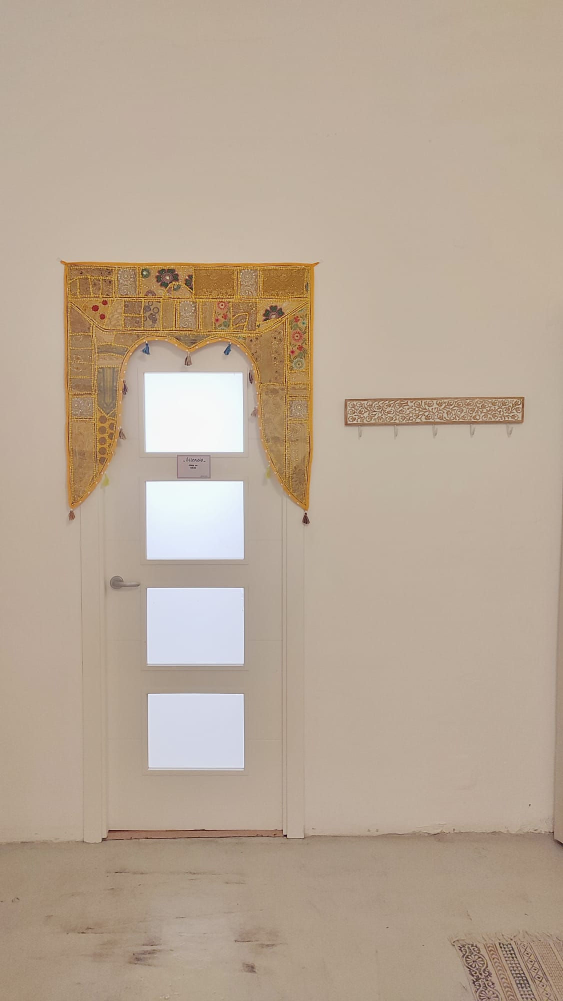 Decoración India para puerta