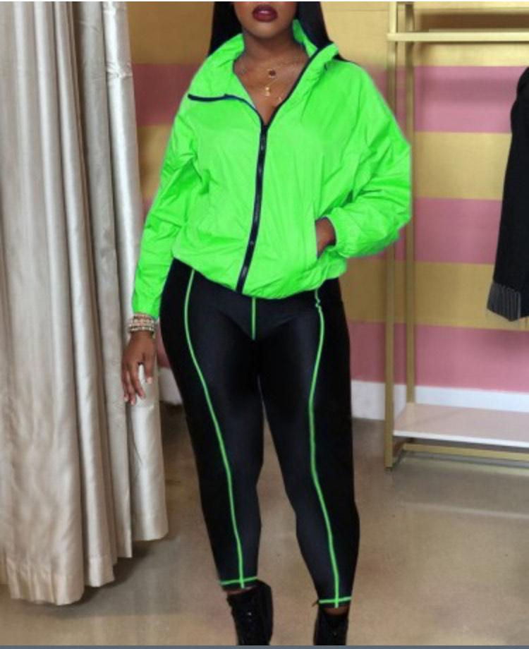 Thumbnail: Comfort two piece sport suit