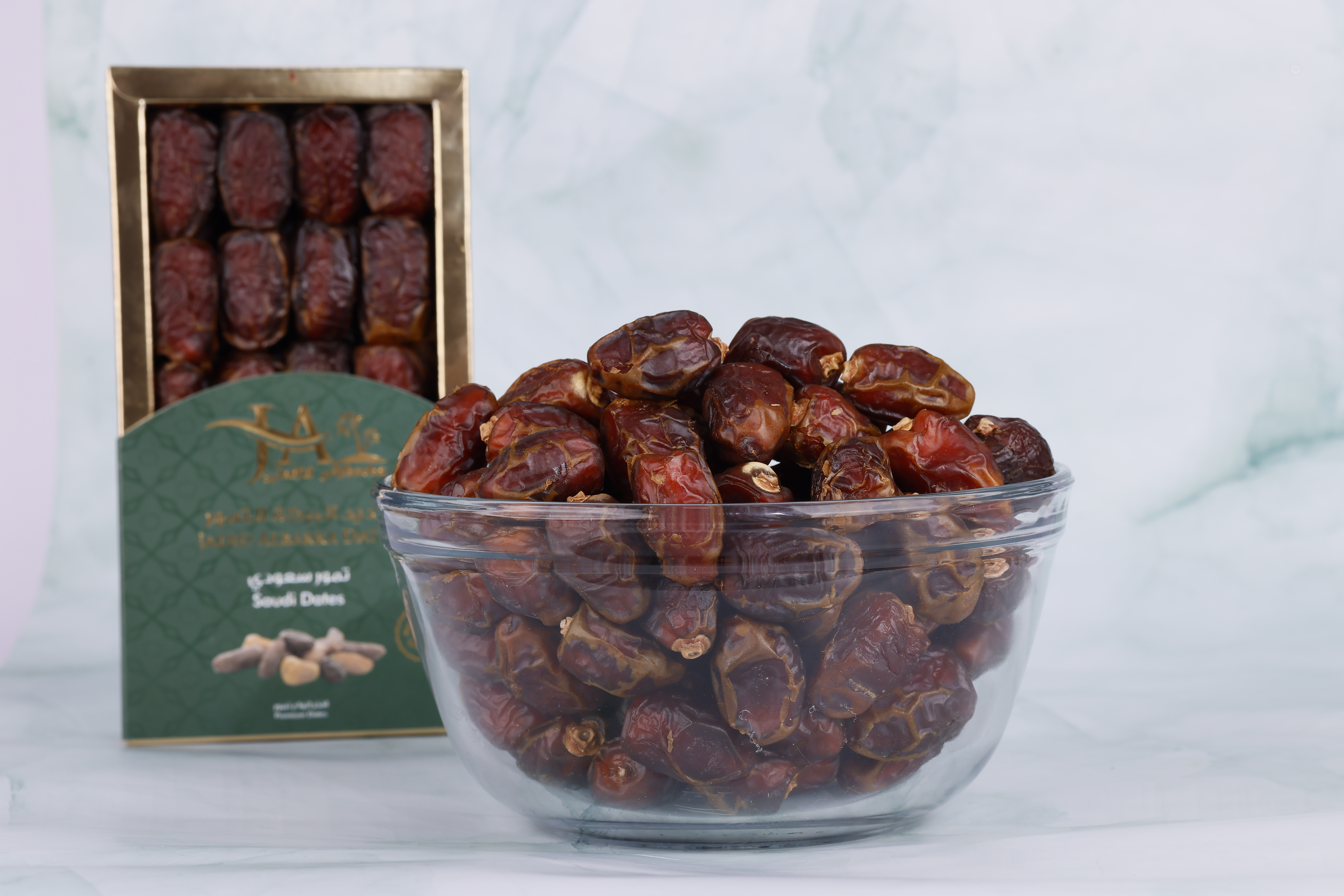 SAUDI DATES SMALL