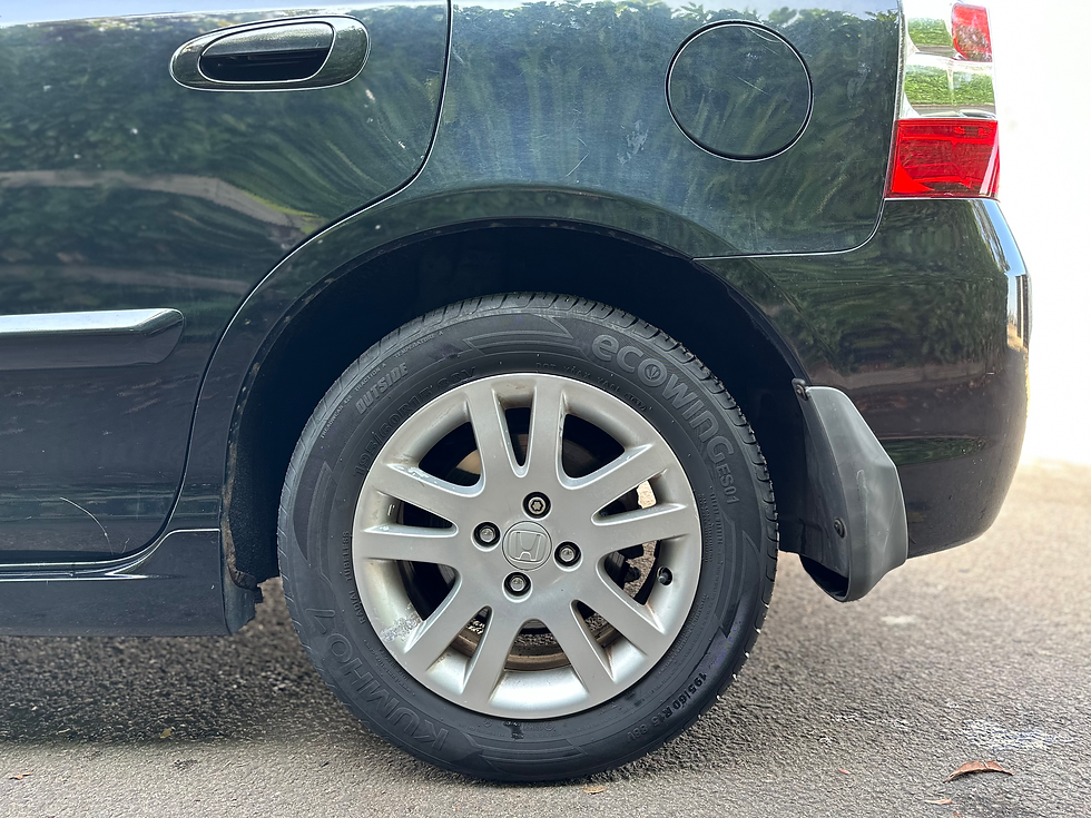 Thumbnail: 2004 Honda Civic Executive