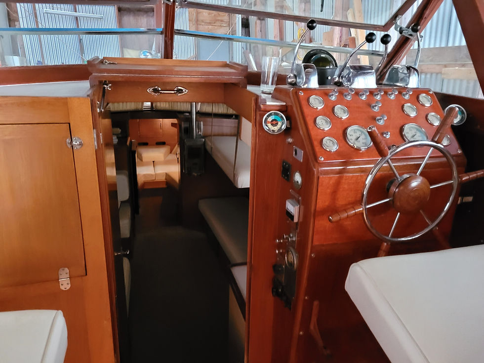 Thumbnail: 1959 35' Chris Craft Constellation