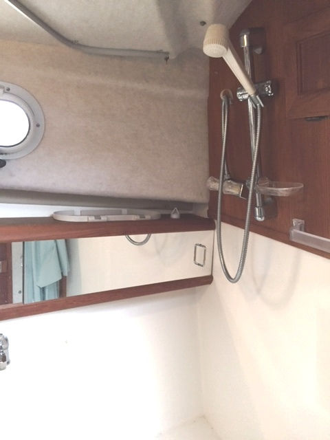 Thumbnail: 1992 32' Bayliner 3288