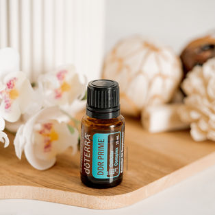 doTERRA DDR Prime is a cell-protecting essential oil blend to support cell health and regeneration. With powerful oils like frankincense, lemongrass, and clove, it promotes antioxidant protection and vitality. Ideal for your daily wellness routine with doTERRA oils in Germany, Austria, and Switzerland.