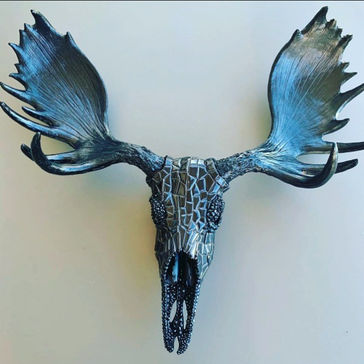 USD 1,200-1,700