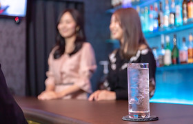 女性スタッフ