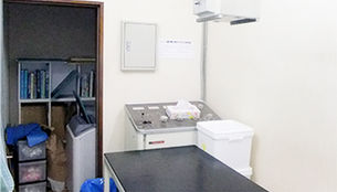 チアキ動物病院のレントゲン室
