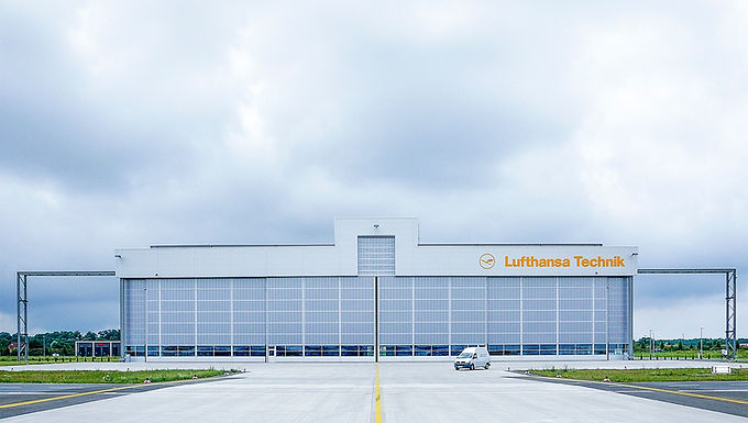 LUFTHANSA