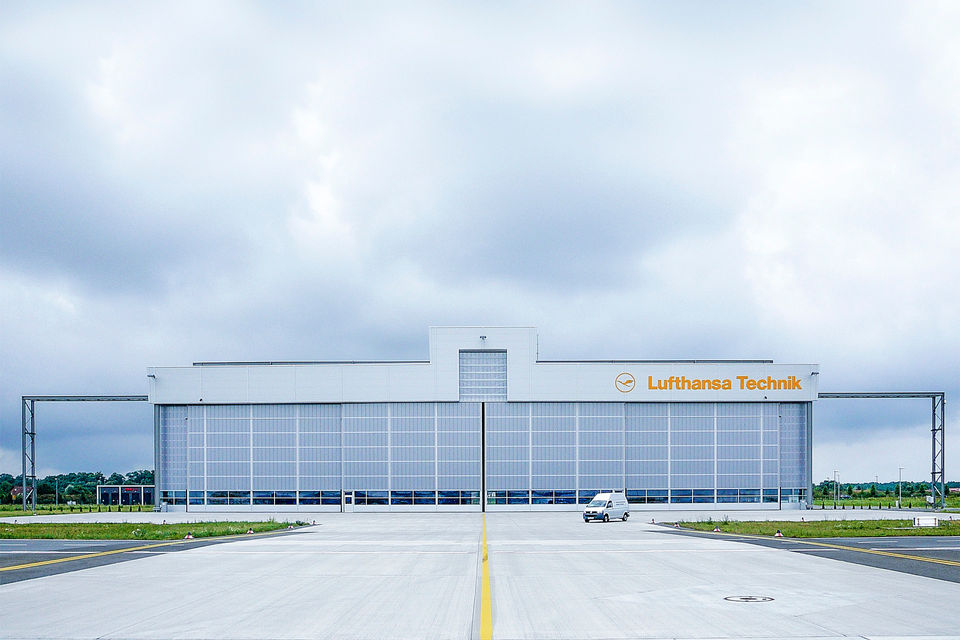 BER_Lufthansa_01.jpeg
