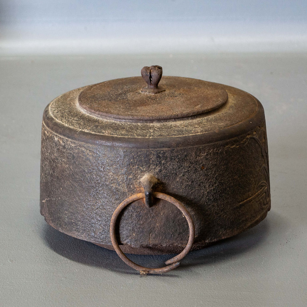 Thumbnail: Antique Japanese Cast Iron Cooking Pot
